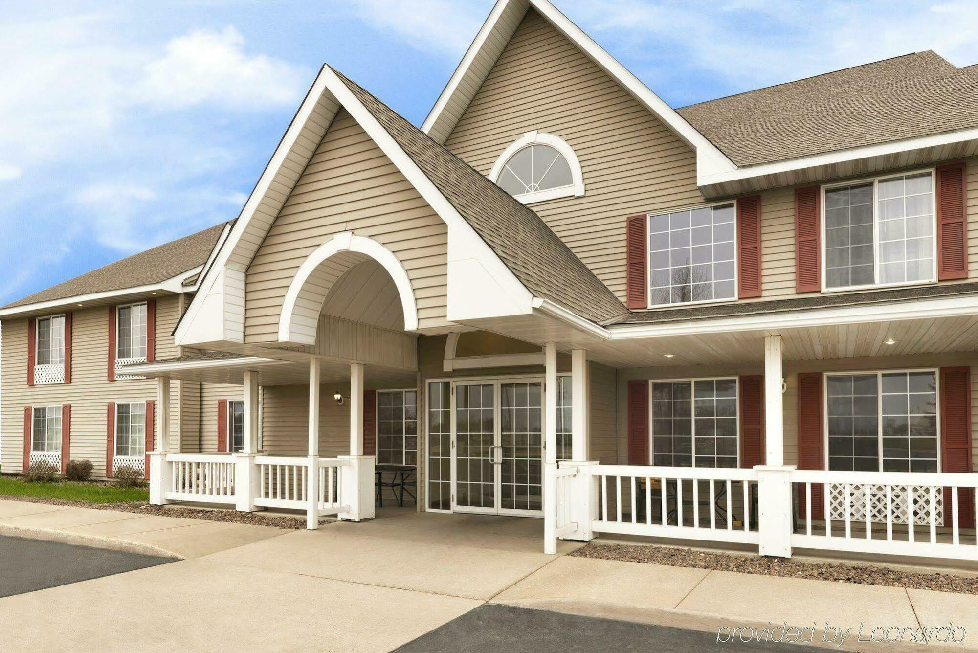 Quality Inn & Suites Alexandria Exterior foto